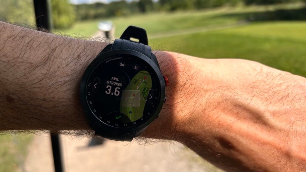 Garmin Approach S70 review photo 1