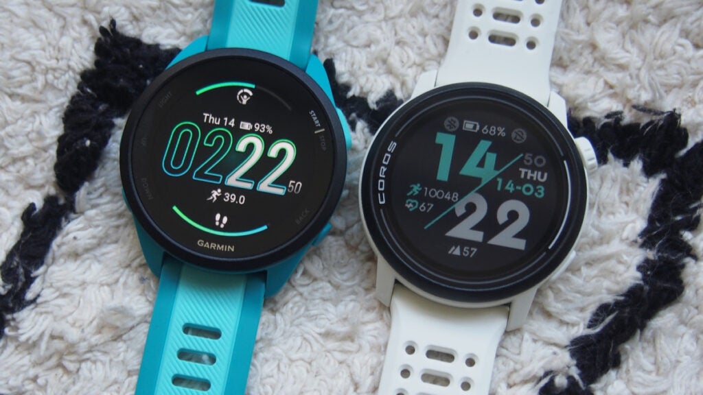 Garmin Forerunner 165 vs Coros Pace 3